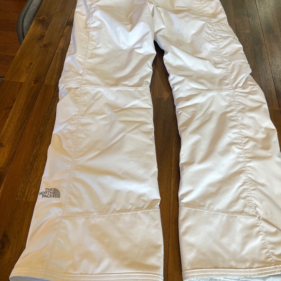 The North Face Women’s Snow Pants Size Large - Picture 5 of 12